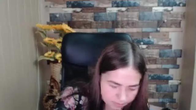 Image 6 of kamillahott Stream on Chaturbate on 18 months ago