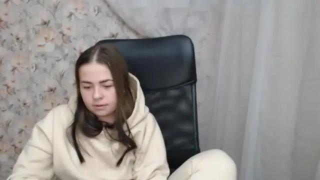 Thumbnail 3, kamillahott's Stream at Chaturbate, 17 months ago