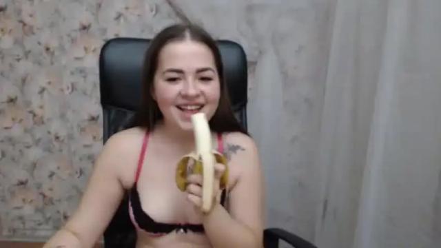 Thumbnail 1, kamillahott's Stream at Chaturbate, 17 months ago