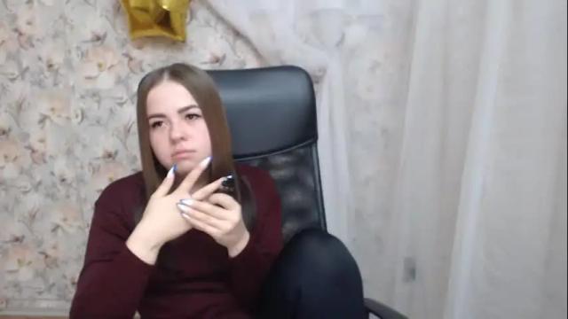 Image 6 of kamillahott Stream on Chaturbate on 16 months ago