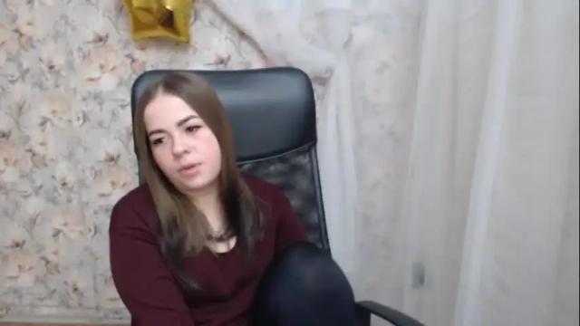 Image 7 of kamillahott Stream on Chaturbate on 16 months ago