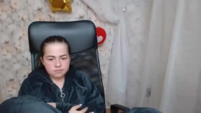 Image 11 of kamillahott Stream on Chaturbate on 15 months ago