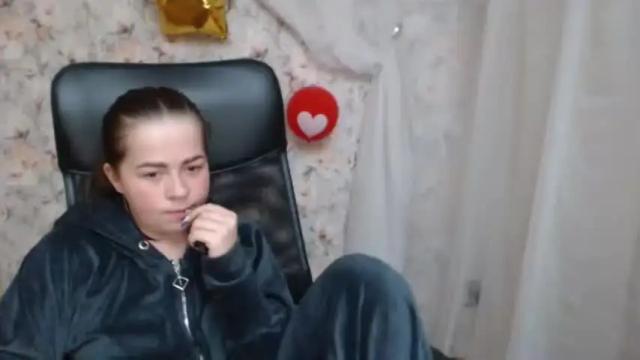 Image 6 of kamillahott Stream on Chaturbate on 15 months ago