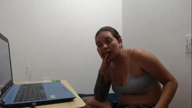 Image 2 of kammy_cami Stream on Chaturbate on 1 month ago