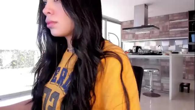 Image 2 of kandria_loversex Stream on Chaturbate on 1 month ago