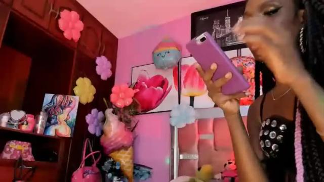 Image 10 of kandy_scarleth Stream on Chaturbate on 15 months ago