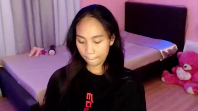 Image 11 of kanishkagreyx Stream on Chaturbate on 16 months ago
