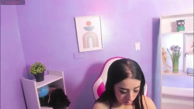 Image 2 of kaory_azumi Stream on Chaturbate on 2 months ago