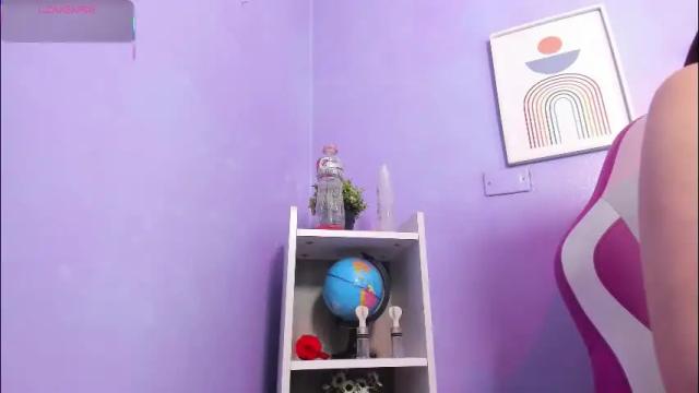 Image 3 of kaory_azumi Stream on Chaturbate on 2 months ago