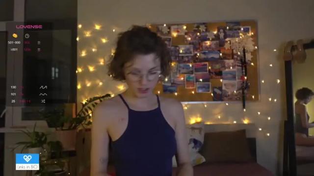 Image 3 of karafuto404 Stream on Chaturbate on 13 months ago