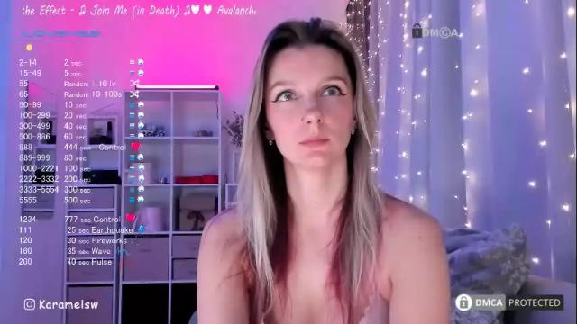 Image 6 of karamelsw Stream on Chaturbate on 1 month ago