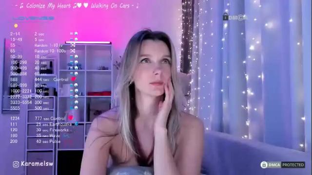 Image 10 of karamelsw Stream on Chaturbate on 1 month ago