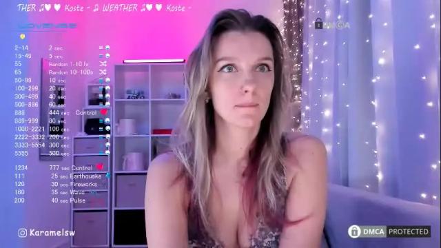 Image 2 of karamelsw Stream on Chaturbate on 1 month ago
