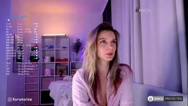 Image 7 of karamelsw Stream on Chaturbate on 11 days ago