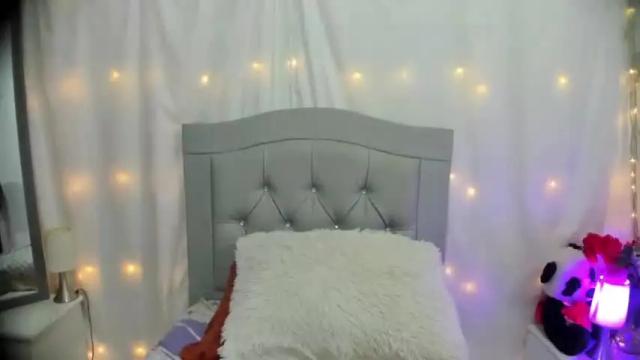 Image 10 of karamirror69 Stream on Chaturbate on 12 months ago