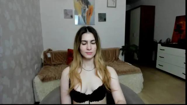 Image 8 of karawill Stream on Chaturbate on 13 months ago