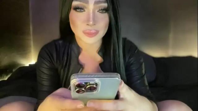 Image 3 of kardeyfynes Stream on Chaturbate on 1 month ago