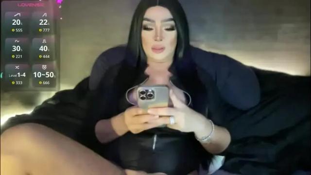 Image 11 of kardeyfynes Stream on Chaturbate on 2 months ago