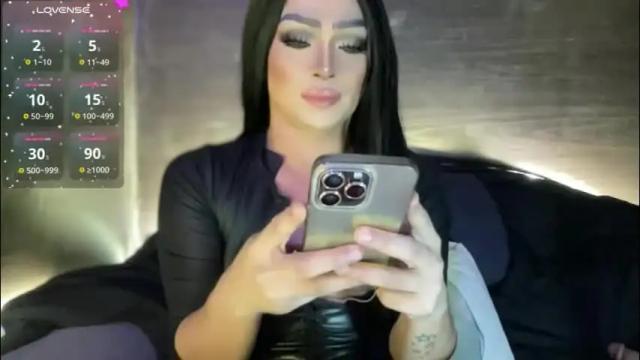 Image 3 of kardeyfynes Stream on Chaturbate on 2 months ago