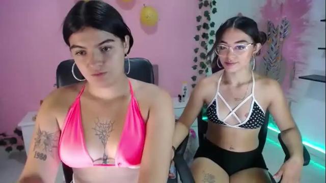 Image 2 of karely_angel Stream on Chaturbate on 21 months ago