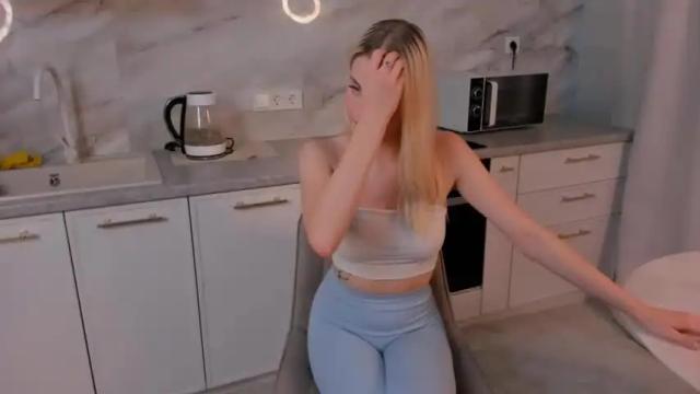 Image 8 of karen_ki Stream on Chaturbate on 20 months ago
