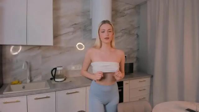Image 6 of karen_ki Stream on Chaturbate on 20 months ago