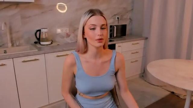Image 10 of karen_ki Stream on Chaturbate on 20 months ago