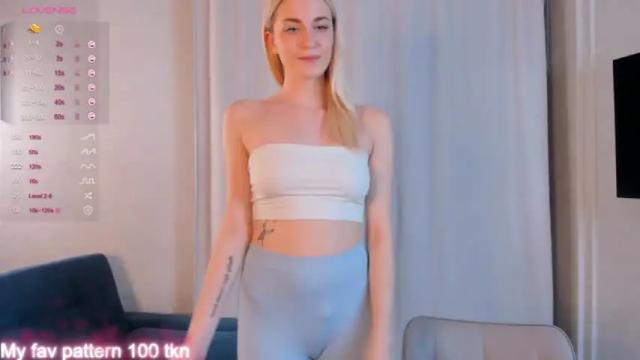 Image 4 of karen_ki Stream on Chaturbate on 20 months ago