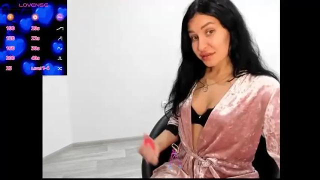 Image 6 of karensvip Stream on Chaturbate on 6 months ago