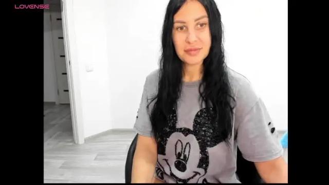 Image 3 of karensvip Stream on Chaturbate on 5 months ago