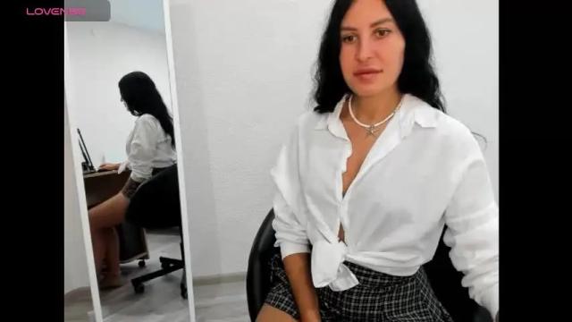 Image 4 of karensvip Stream on Chaturbate on 1 month ago