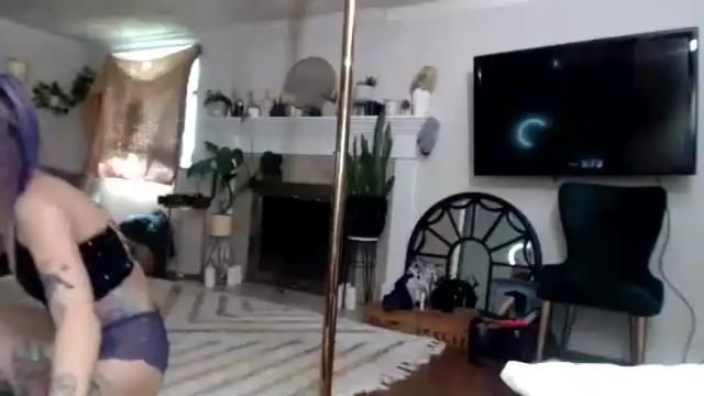 Image 11 of karhma420 Stream on Chaturbate on 19 months ago