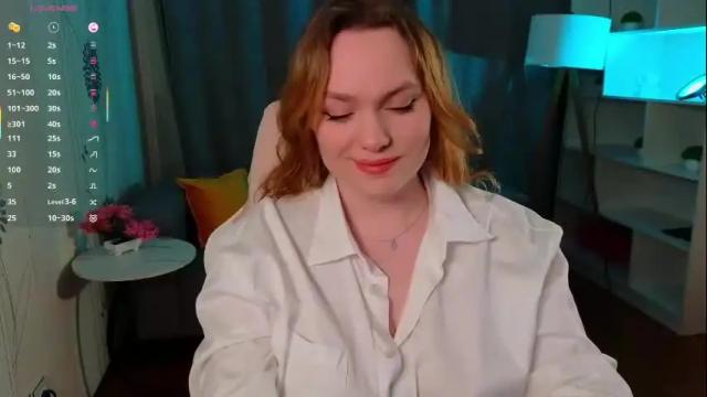 Image 11 of kari_lunna Stream on Chaturbate on 10 days ago
