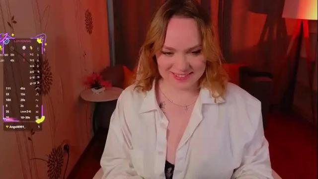 Image 4 of kari_lunna Stream on Chaturbate on 6 days ago