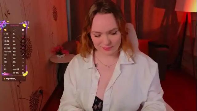 Image 6 of kari_lunna Stream on Chaturbate on 6 days ago