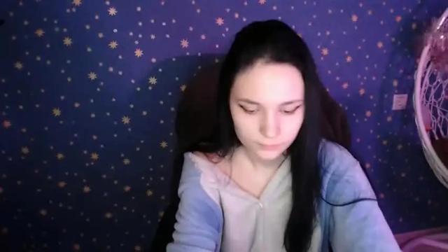 Image 3 of karicherry Stream on Chaturbate on 18 months ago