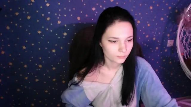 Image 4 of karicherry Stream on Chaturbate on 18 months ago