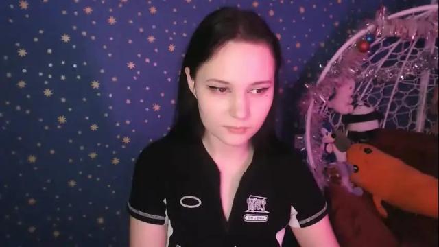 Image 3 of karicherry Stream on Chaturbate on 3 months ago