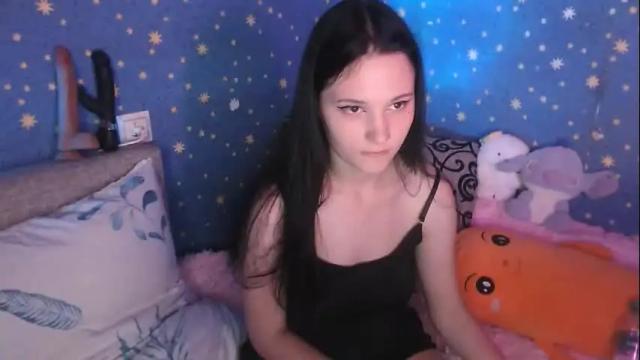 Image 11 of karicherry Stream on Chaturbate on 5 days ago