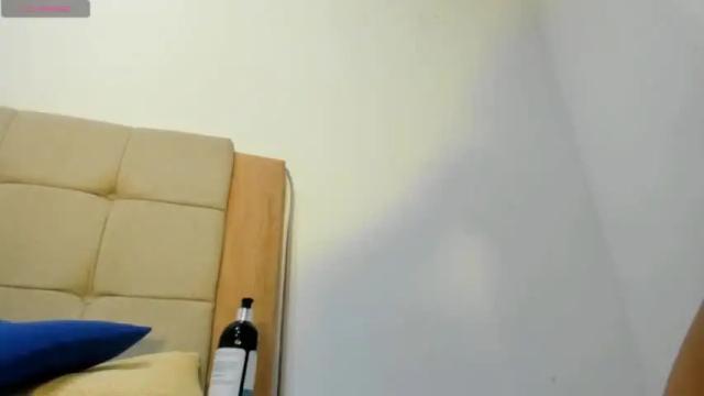 Image 12 of kariina_angel Stream on Chaturbate on 13 months ago