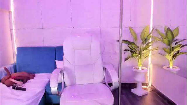 Image 2 of karimerous Stream on Chaturbate on 2 months ago