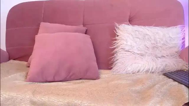 Thumbnail 2, karina2smith's Stream at Chaturbate, 1 month ago