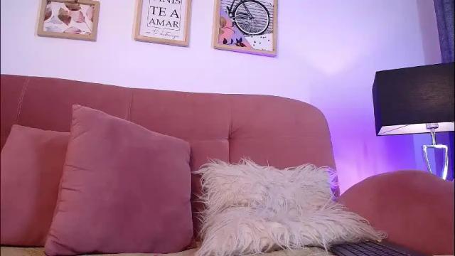 Thumbnail 1, karina2smith's Stream at Chaturbate, 1 month ago