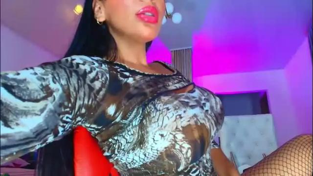 Image 11 of karina4squirt Stream on Chaturbate on 2 months ago