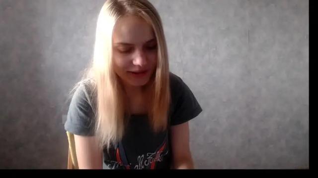 Image 4 of karina_1999 Stream on Chaturbate on 26 months ago