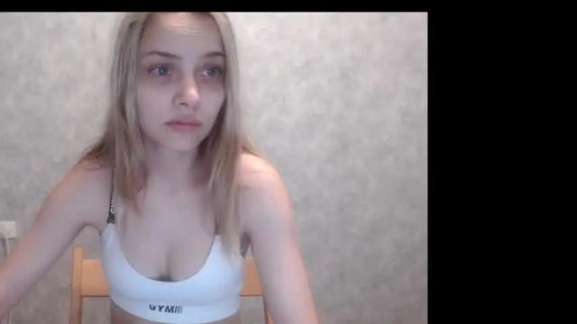 Image 3 of karina_1999 Stream on Chaturbate on 18 months ago