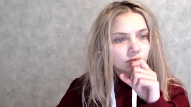 Image 12 of karina_1999 Stream on Chaturbate on 17 months ago