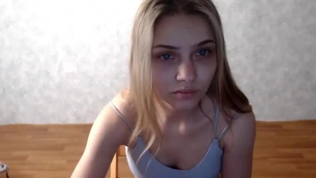 Image 4 of karina_1999 Stream on Chaturbate on 17 months ago
