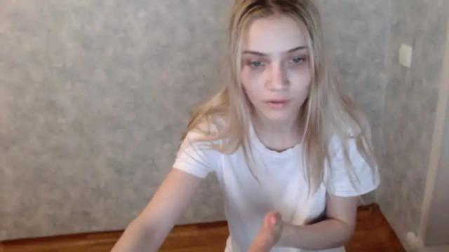 Image 11 of karina_1999 Stream on Chaturbate on 13 months ago