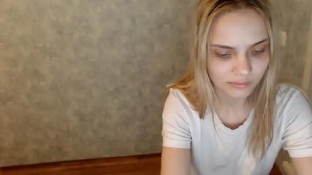 Image 8 of karina_1999 Stream on Chaturbate on 13 months ago